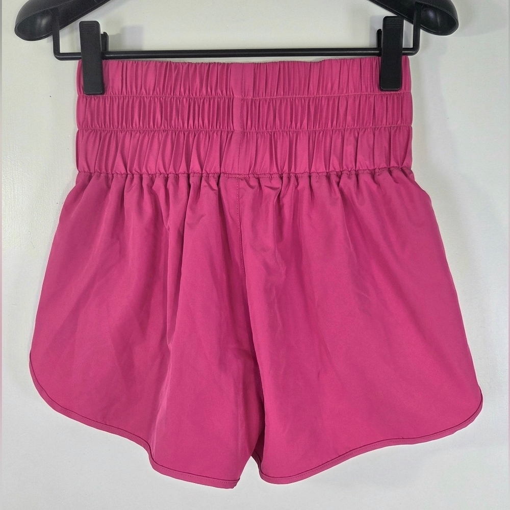 RARE NEW POPPI PREBIOTIC SODA PINK FLOWY SMOCKED WAIST SHORTS. - Picture 3 of 6
